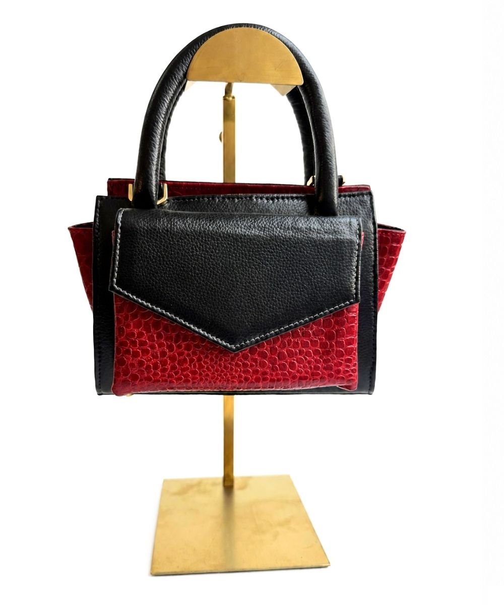 MiniBag Latido Rojo – Bolso de Cuero Texturizado
